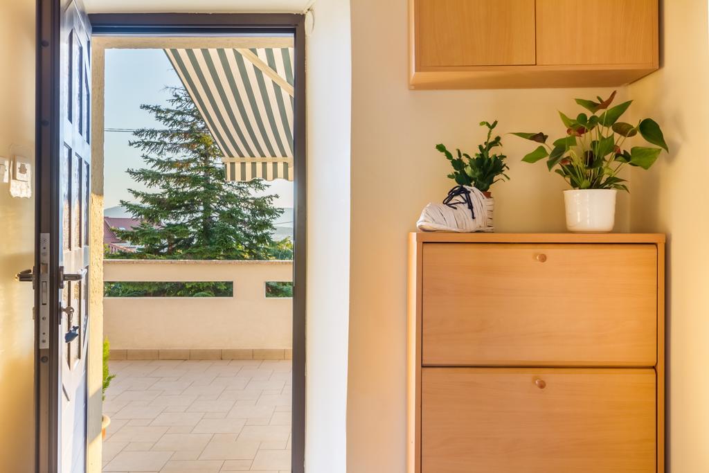 Apartment Manzoni Малинска Екстериор снимка