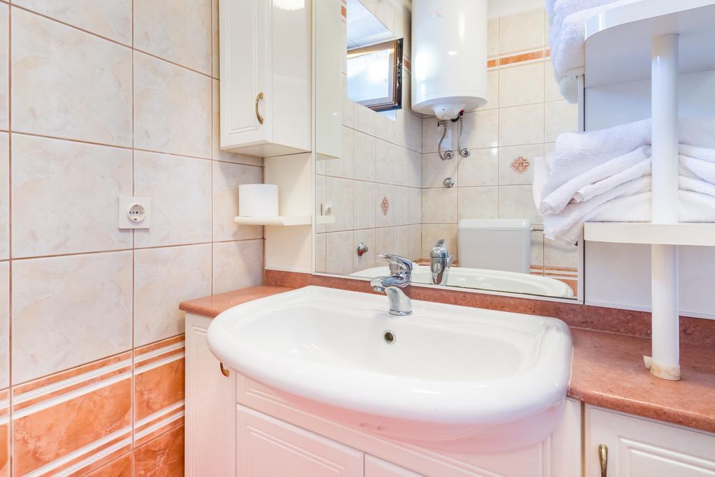 Apartment Manzoni Малинска Екстериор снимка